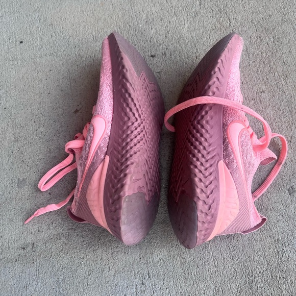 Women’s Nike Epic React Flyknit 2 Rust Pink | Size: 6.5 - Picture 5 of 7